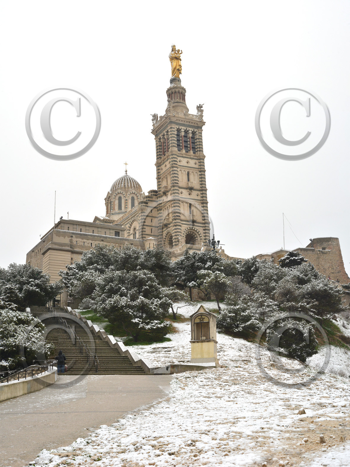 neige-a-marseille-22-mars-notre-dame-de-la-garde-30x40.jpg