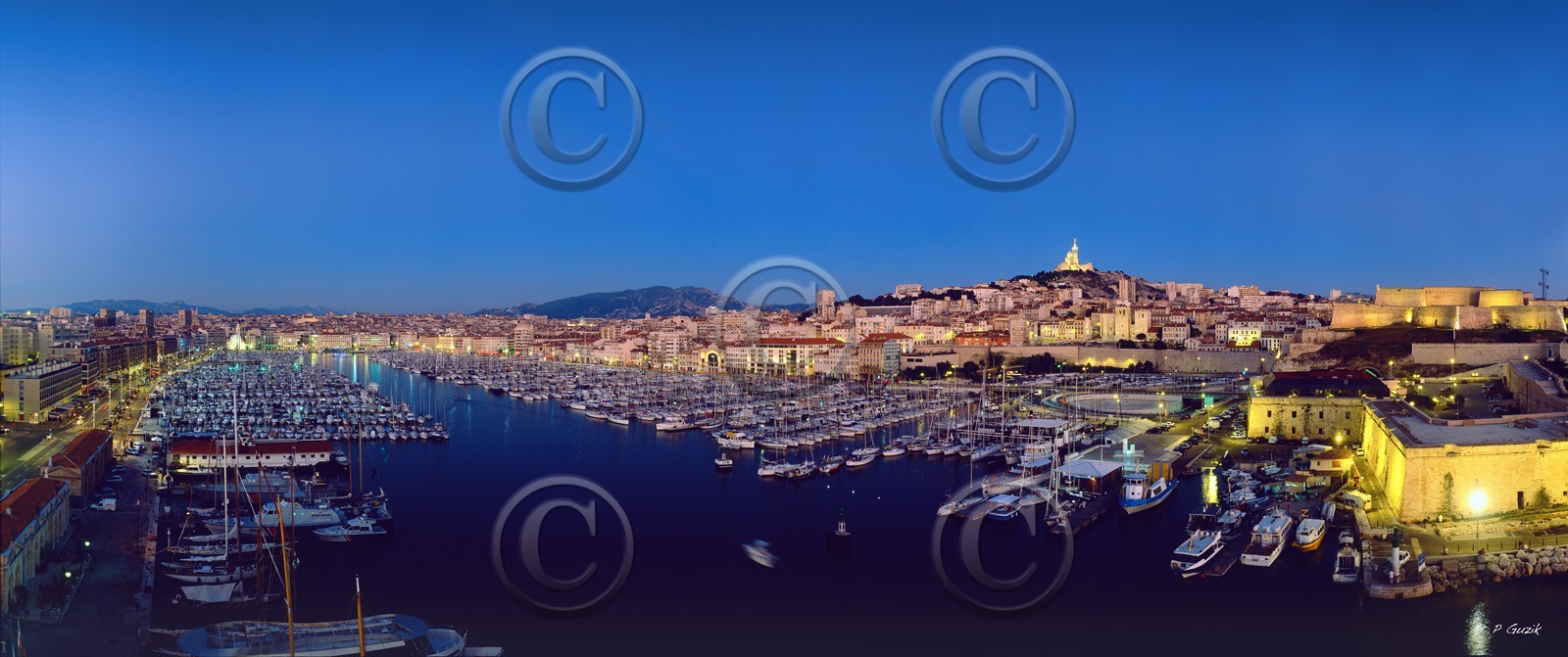 MARSEILLE VIEUX PORT BY NIGHT tour rené  plein formatFORMAT 120 x 50 cm sur mesure format  du cabanonpas de telechargement disponible.A chaque format correspond une éditions limitée spécifique .© collection P GUZIKA titre indicatif suivant la finifion, tarif encadré vente direct:120 x 50 cm    169 €DISPONIBLE SUIVANT STOCK -  CRÉATION JOURNALIERE  -
