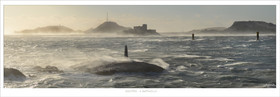 MISTRAL A MARSEILLE ET SUR LES ILES DU FRIOUL bord blanc avec titreProvence Marseille photo couleurFORMAT DISPONIBLE     150x52cm 33X95cm ( et 20X60cm en vente direct uniquement )pas de telechargement disponible.A chaque format correspond une éditions limitée spécifique .© collection P GUZIKA titre indicatif suivant la finition, tarif encadré vente direct:150 x 52cm   180€33   x 95 cm   99€20   x 60 cm   39€disponible en  30 X10 cm  sur stand en vente directDISPONIBLE SUIVANT STOCK -  CRÉATION JOURNALIERE  -