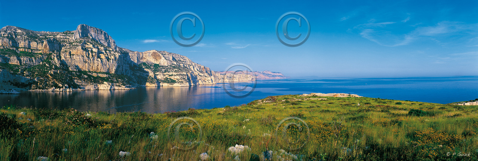 LE CAP MORGIOU VERDUYANT AU PRINTEMPS  AMBIANCE RARECalanques Provence Marseille photo couleurFORMAT DISPONIBLE  150X52cm  33X95cm ( et 20X60cm en vente direct uniquement )pas de telechargement disponible.A chaque format correspond une éditions limitée spécifique .© collection P GUZIKDISPONIBLE SUIVANT STOCK -  CRÉATION JOURNALIERE  -
