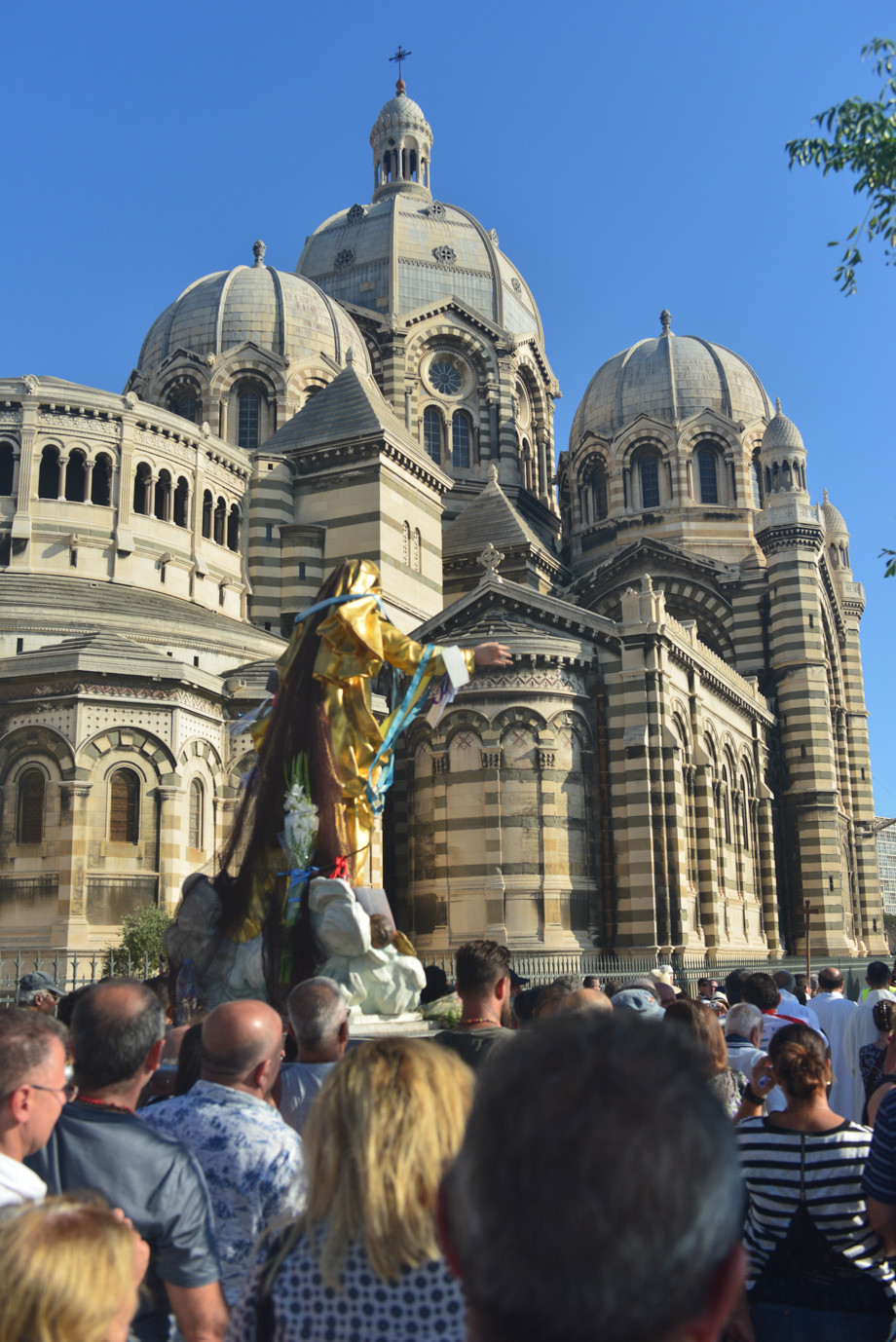 PROCESSION -sainte-marie.