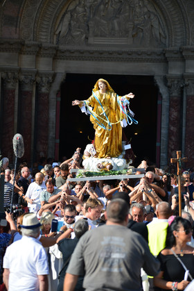 PROCESSION -sainte-marie.