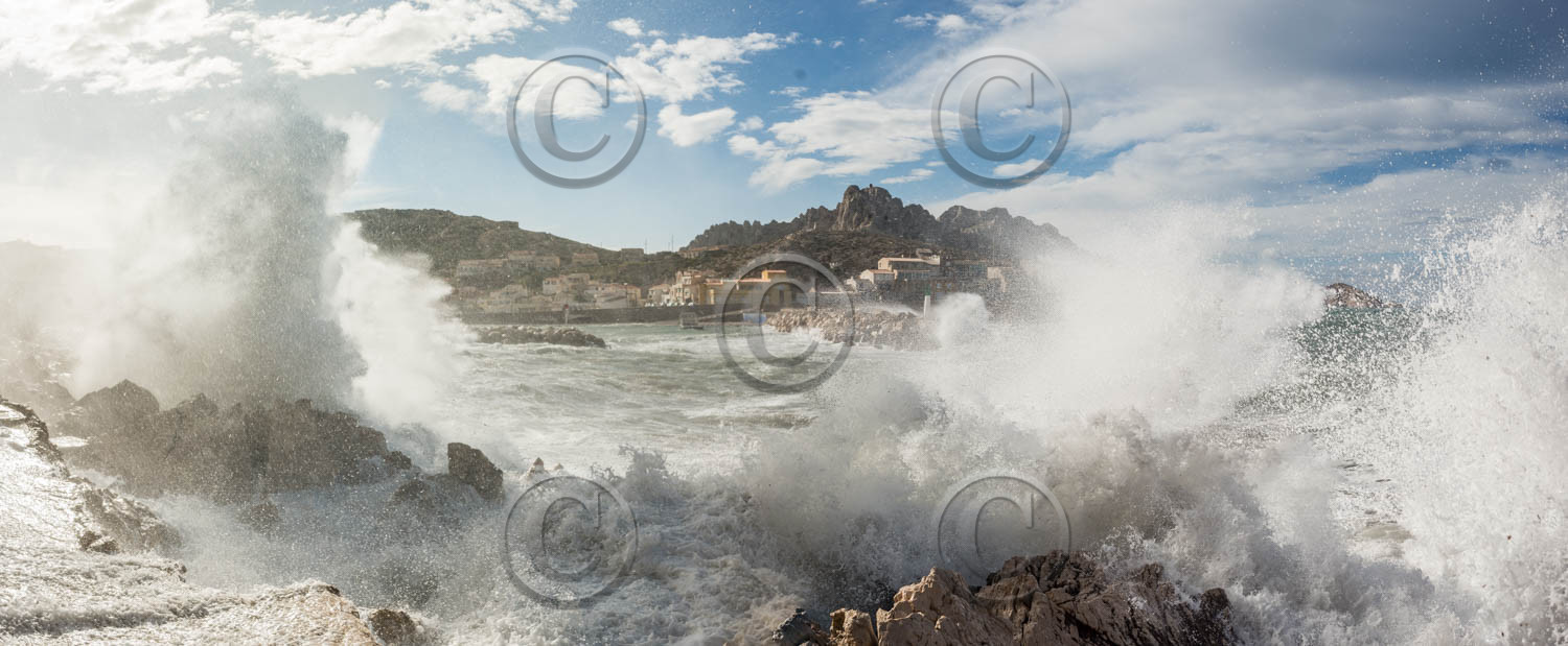MISTRAL A  MARSEILLE , ROUTE DE GOUDES