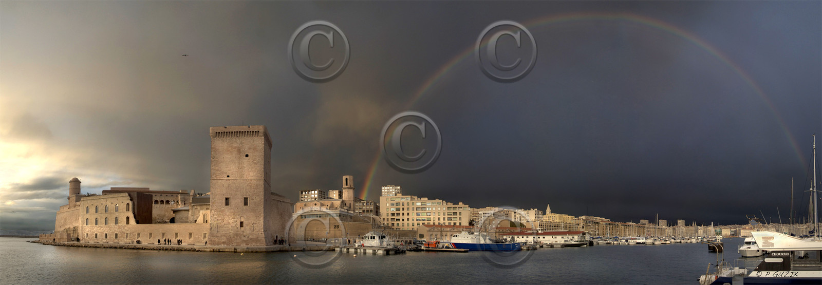 site-ref-653-arc-en-ciel-vieux-port-marseille-tour-du-rois-rene-.jpg