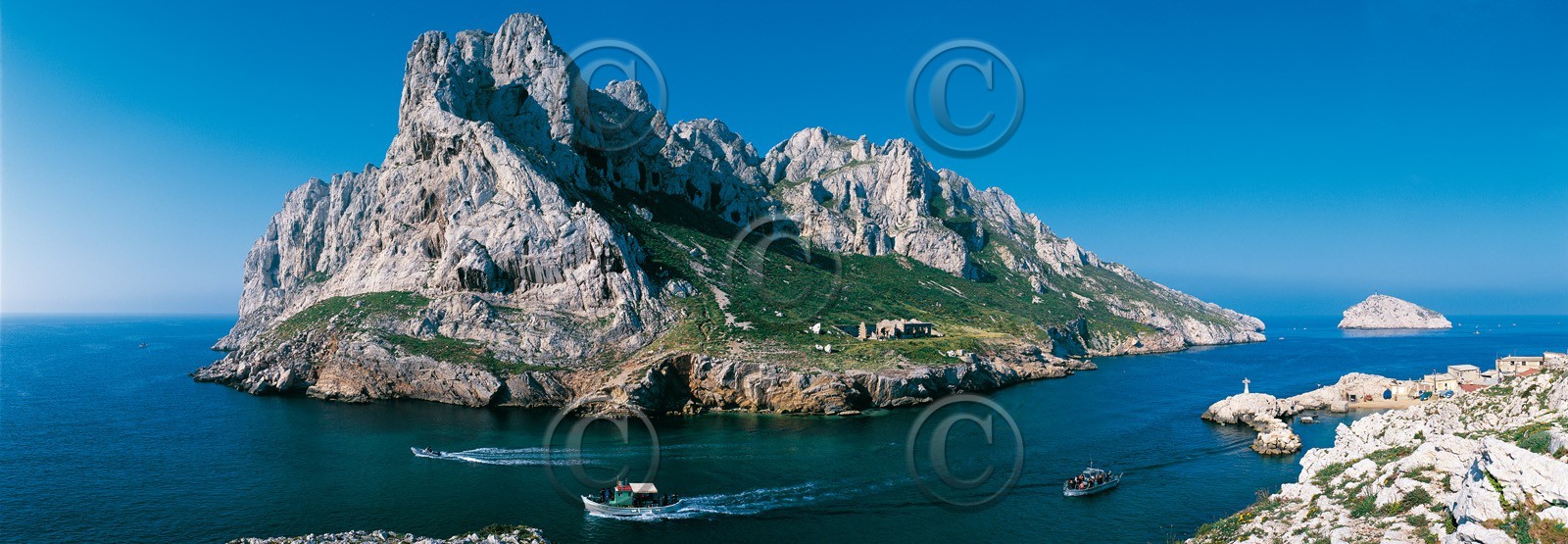 disponible sur commandemerciILE MAÏRE LES CALANQUES  CAP CROISETTE , LA BAIE DES SINGESFORMAT 33 x 95cm