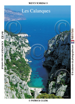 REF M83  Calanque en vau petite verticale