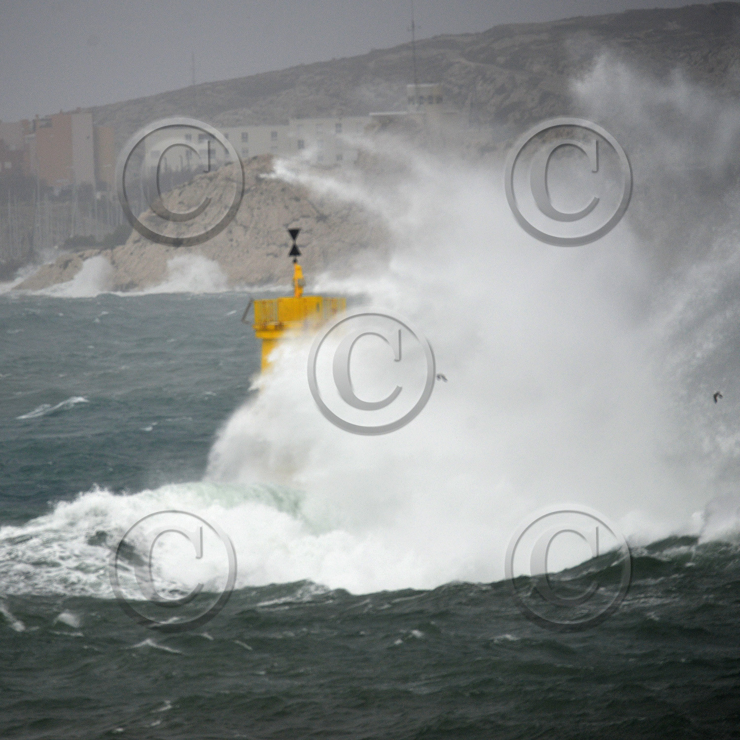 MISTRAL, STRORM,VENT DU SUD