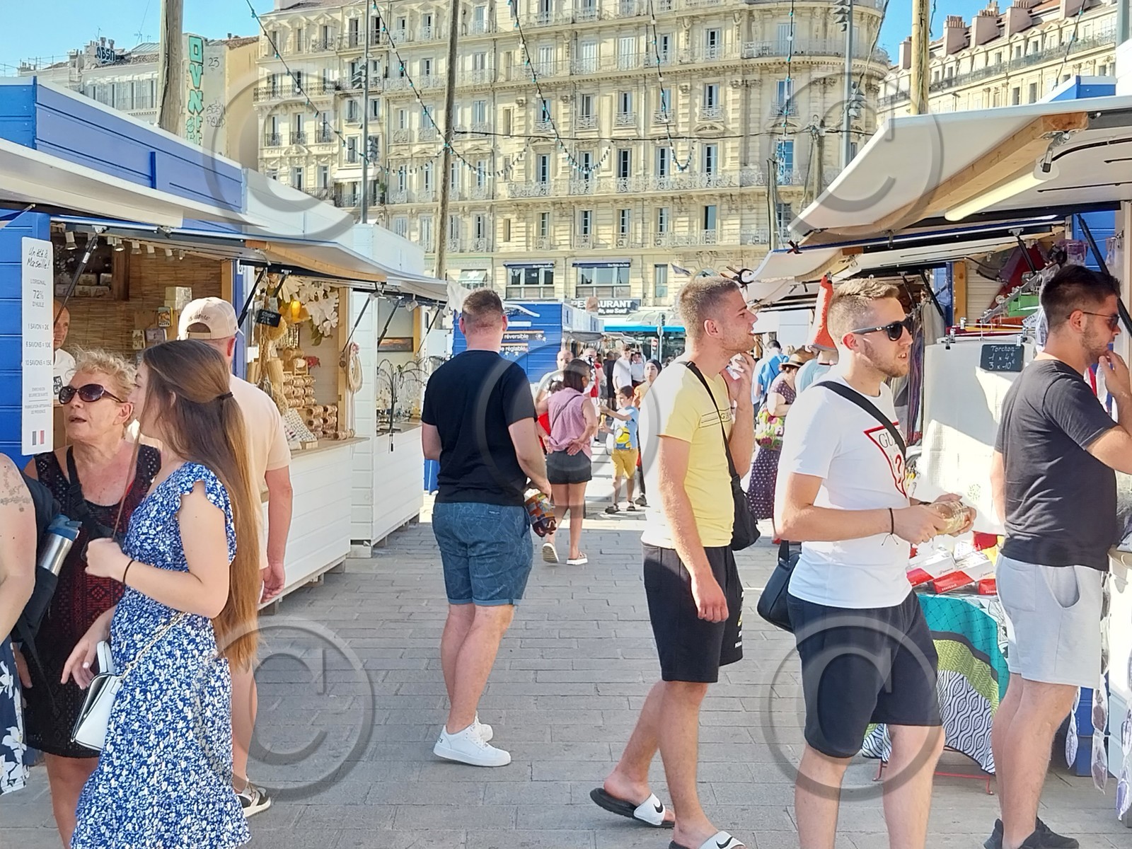 2023 l'année derniere sur le Vieux Port  de Marseille