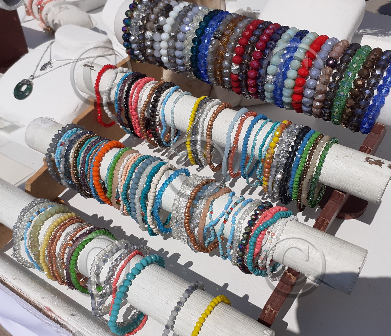 MARCHE D'ETE SUR LE VIEUX PORT