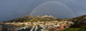 LE PORT DES GOUDES ARC EN CIEL ET PLUIECalanques Provence Marseille photo couleurFORMAT DISPONIBLE  150X52cm  33X95cm ( et 20X60cm en vente direct uniquement )pas de telechargement disponible.A chaque format correspond une éditions limitée spécifique .© collection P GUZIKA titre indicatif suivant la finition, tarif encadré vente direct:150 x 52 cm 180€33   x 95 cm   99€20   x 60 cm   39€disponible en  30 X10 cm  sur stand en vente directDISPONIBLE SUIVANT STOCK -  CRÉATION JOURNALIERE  -
