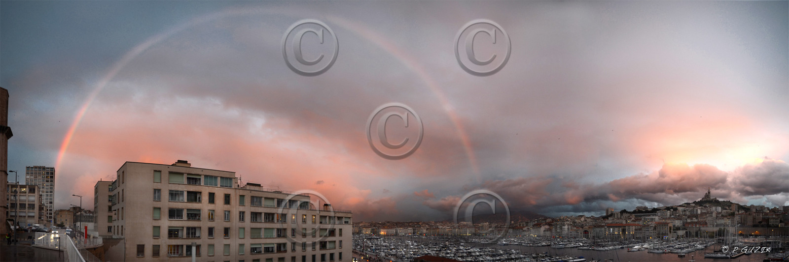 ARC EN CIEL MARSEILLE  VIEUX PORT  plein format Marseille Provence photo panoramique couleurFORMAT DISPONIBLE  ( 20X60cm en vente direct uniquement )pas de telechargement disponible.A chaque format correspond une éditions limitée spécifique .© collection P GUZIKA titre indicatif suivant la finition, tarif encadré vente direct:150 x 52 cm 180€  NON DISPONIBLE33   x 95 cm   99€ NON DISPONIBLE20   x 60 cm   39€disponible en  30 X10 cm  sur stand en vente directDISPONIBLE SUIVANT STOCK -  CRÉATION JOURNALIERE  -