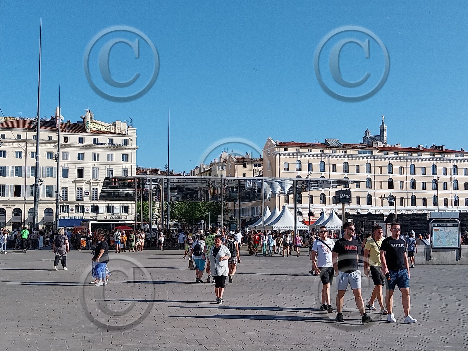 2023 l'année derniere sur le Vieux Port  de Marseille