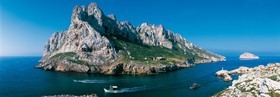 disponible sur commandemerciILE MAÏRE LES CALANQUES  CAP CROISETTE , LA BAIE DES SINGESFORMAT 33 x 95cm