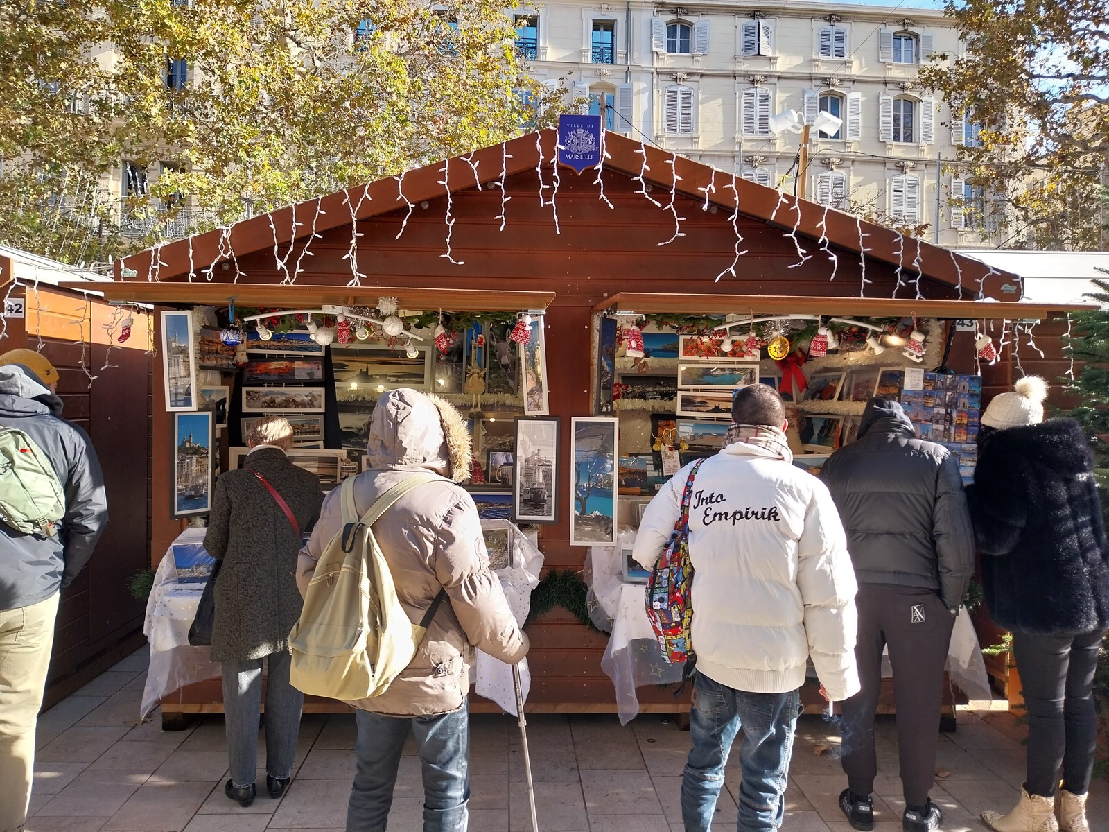Marche de noel de Marseille 2023   2024