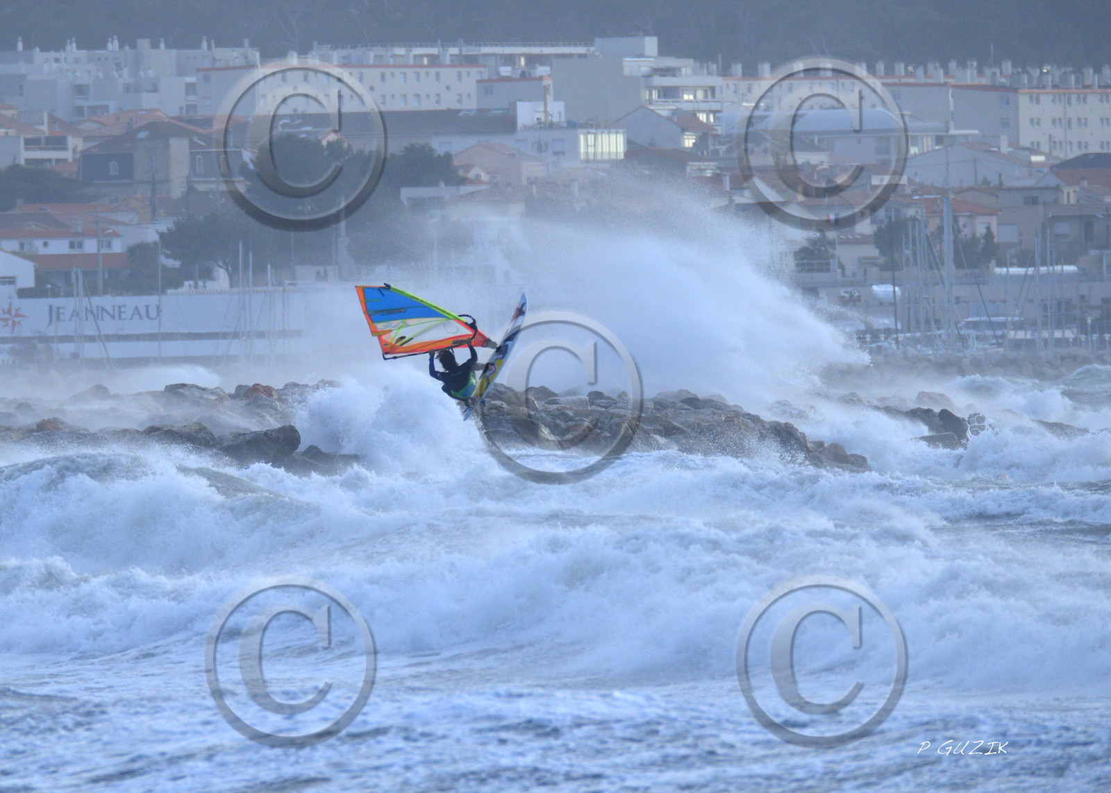 TEMPETE ZEUS MARSEILLE ,PLAGE DU PRADO,WINDSURF, PLANCHE À  VOILE