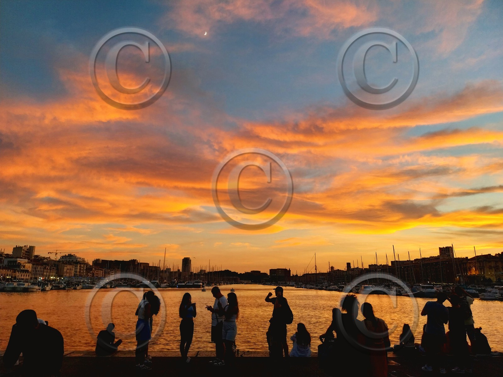 2023 l'année derniere sur le Vieux Port  de Marseille