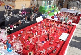 MARCHE D'ETE SUR LE VIEUX PORT