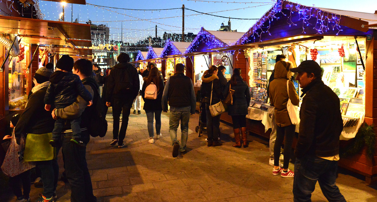 MARCHÉ DE NOEL DE MARSEILLE  ( photos des precedents marchés ),