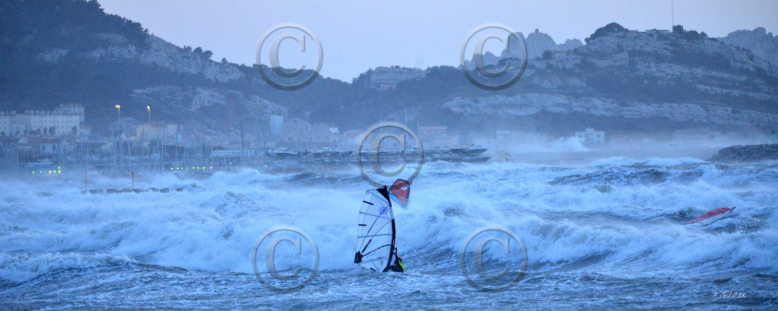 TEMPETE ZEUS MARSEILLE ,PLAGE DU PRADO,WINDSURF, PLANCHE À  VOILE