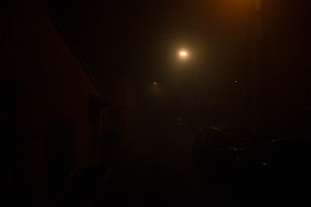 fumée noir et trés epaisse