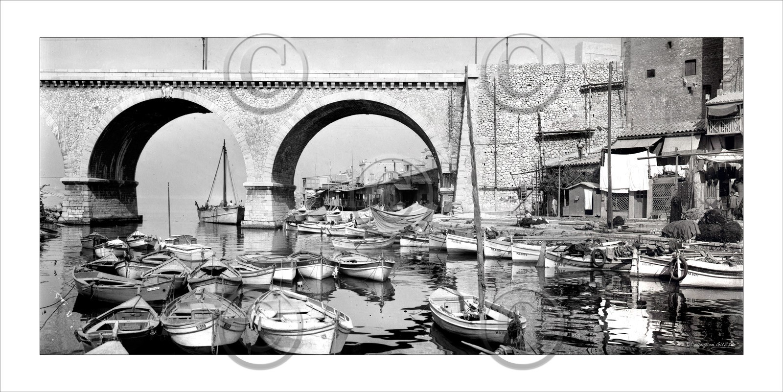 ref-100-314-panoramique-1900-vallon-des-auffes-50x100-bateau-entrant-au-vallon-1900-copie.jpg