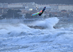 TEMPETE ZEUS MARSEILLE ,PLAGE DU PRADO,WINDSURF, PLANCHE À  VOILE