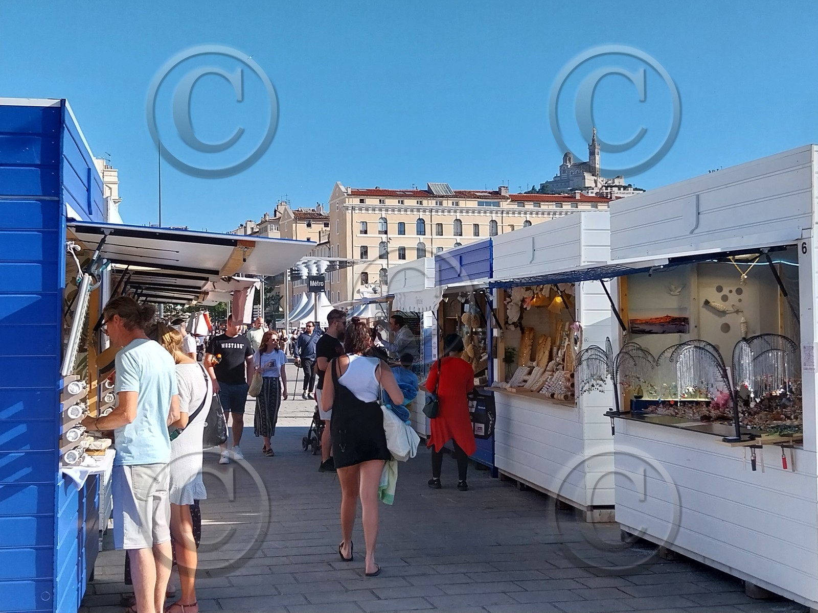2023 l'année derniere sur le Vieux Port  de Marseille