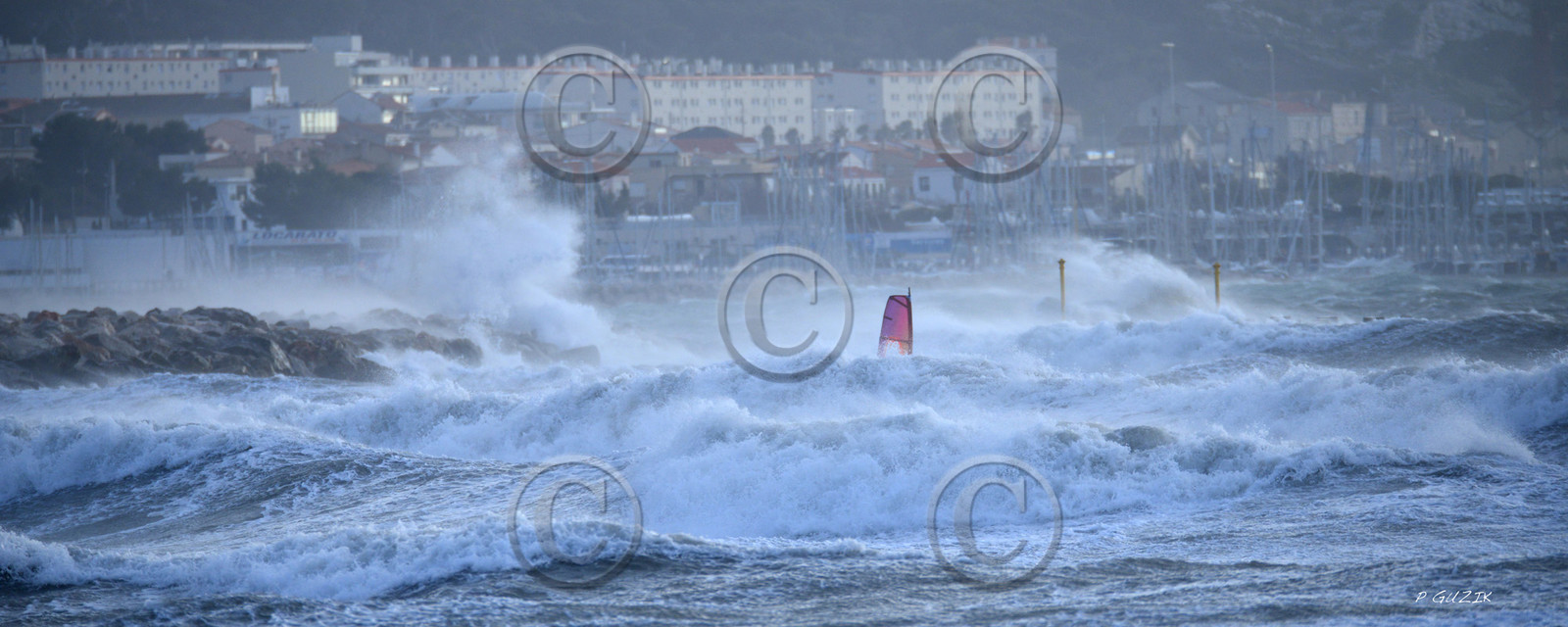 TEMPETE ZEUS MARSEILLE ,PLAGE DU PRADO,WINDSURF, PLANCHE À  VOILE