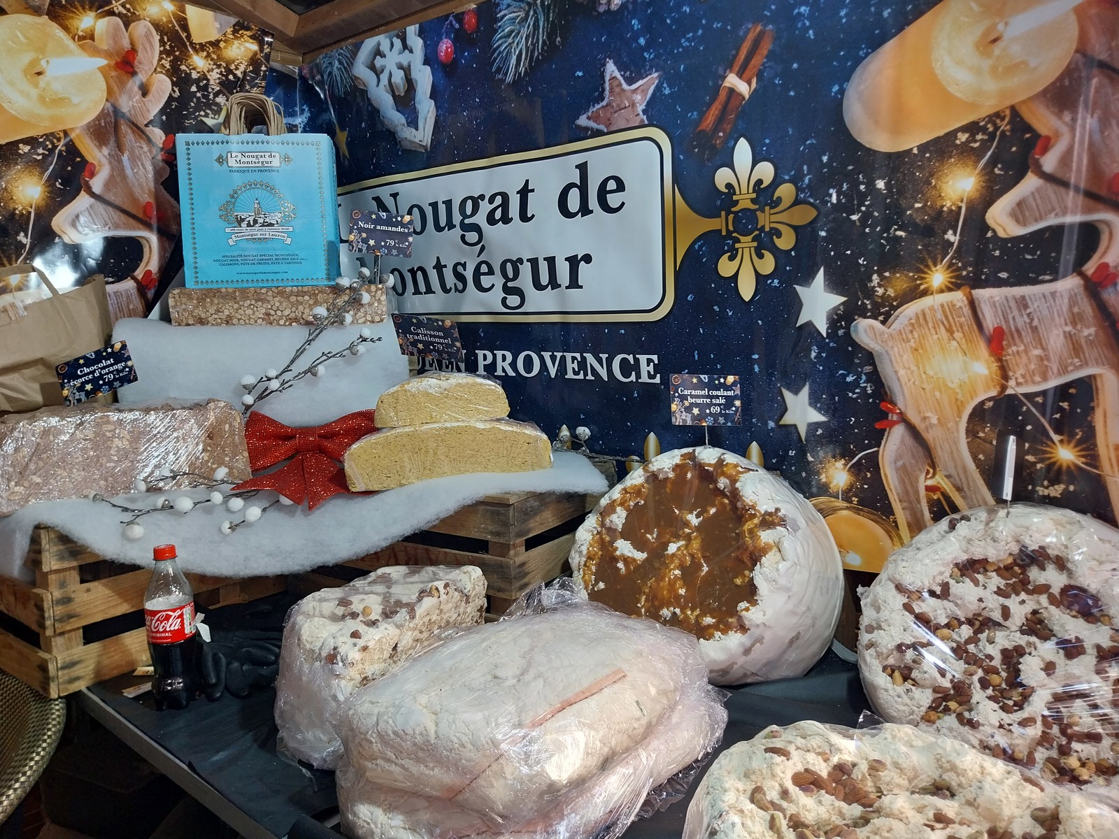 Marche de noel de Marseille 2023   2024