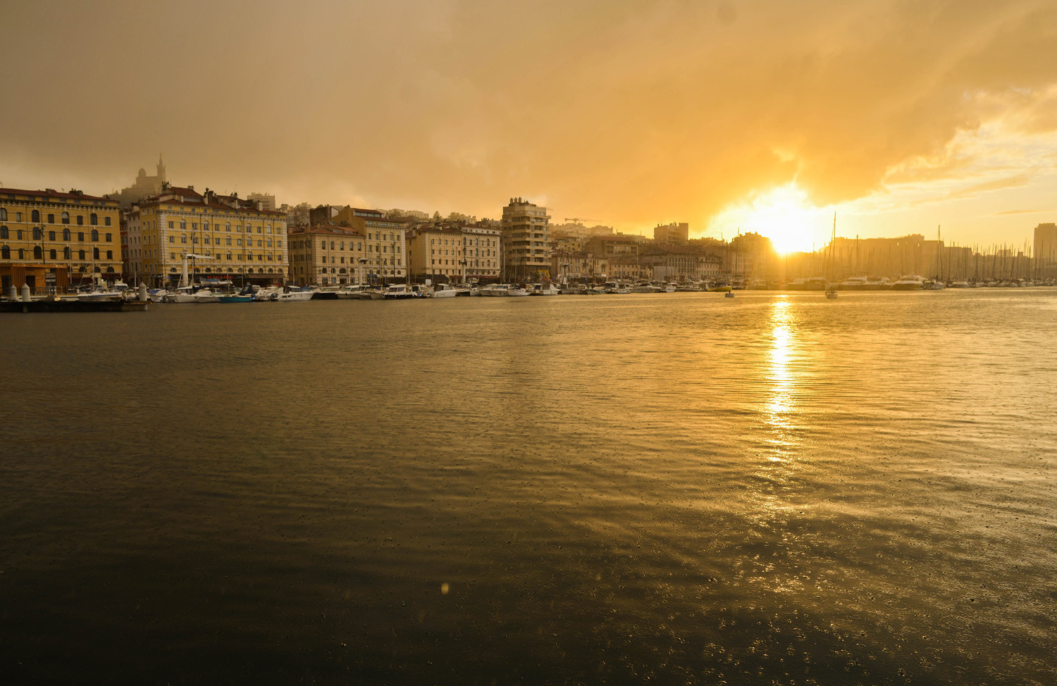 MARCHÉ DE NOEL DE MARSEILLE  ( photos des precedents marchés ),