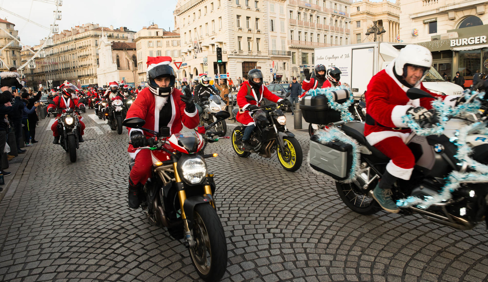 MARCHÉ DE NOEL DE MARSEILLE  ( photos des precedents marchés ),