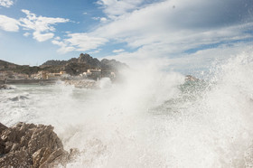 MISTRAL A  MARSEILLE , ROUTE DE GOUDES